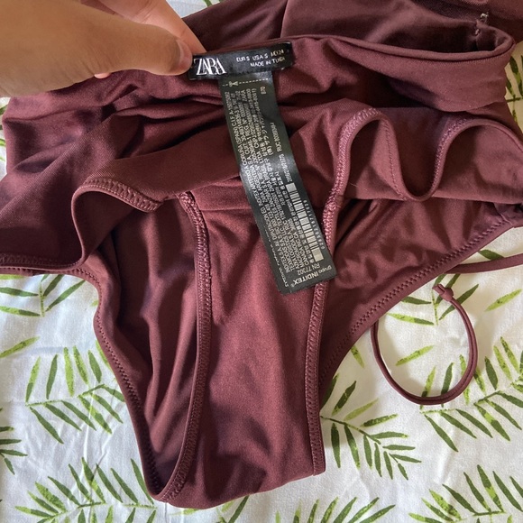Zara Burgundy Women’s Small One Piece Swimsuit - Picture 3 of 4